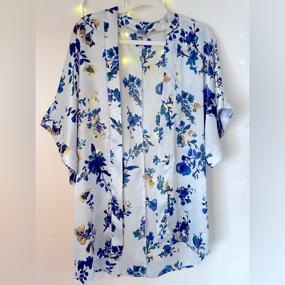 Elegant Bohemian Satin Robe